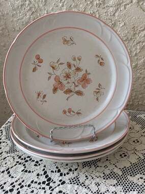 Set of 4 Country Ware Peachwood Stoneware Salad Plates